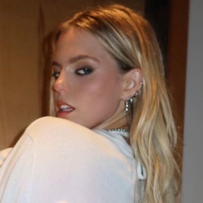 sleepundrwater's profile picture