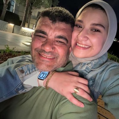 emanaymanz's profile picture