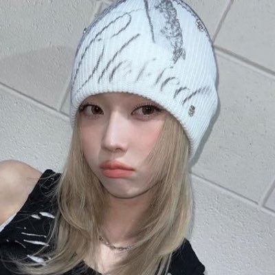 islandderss's profile picture