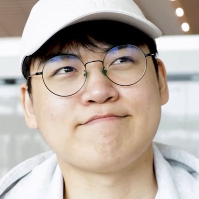 lanie #glgl's profile picture