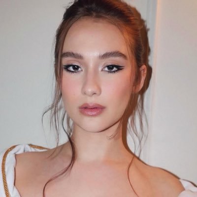 luvscnradfshr's profile picture