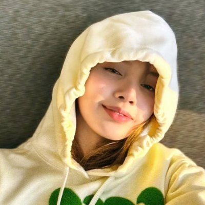 catmeowm555's profile picture