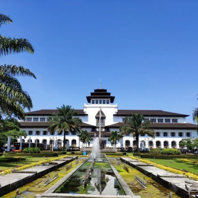 Paris Van Java🌷🇮🇩's profile picture