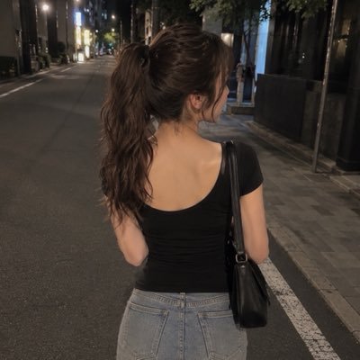 omo__ro__ii's profile picture