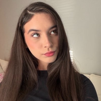 Princess Scarlett🍒's profile picture