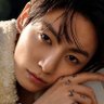 sasa⁷៹ | VAI VER O BTS profil fotoğrafı