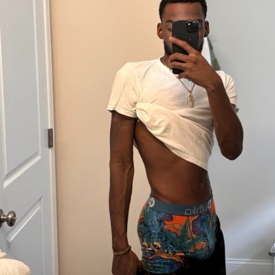 dxhann5's profile picture