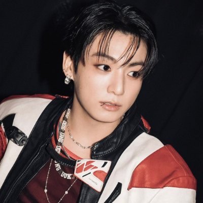 golden⭑'s profile picture