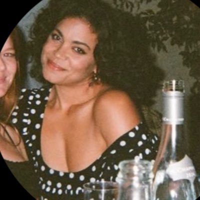 erin's profile picture