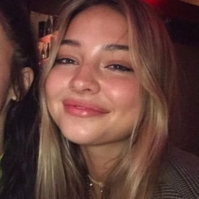 ceren's profile picture