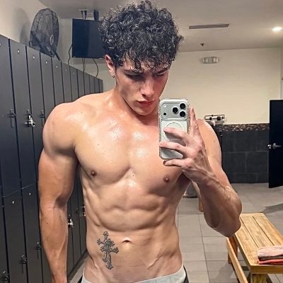 𝗯𝗼𝘆𝘀𝗱𝗼𝘅's profile picture