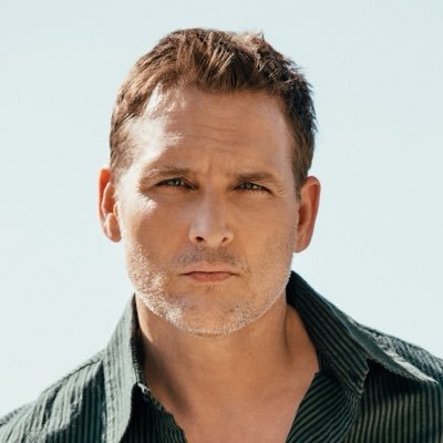 peterfacinelli's profile picture