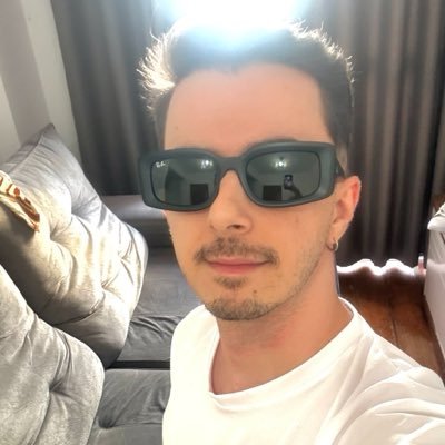 lovwsounds's profile picture