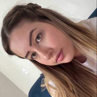 eoqkarol's profile picture