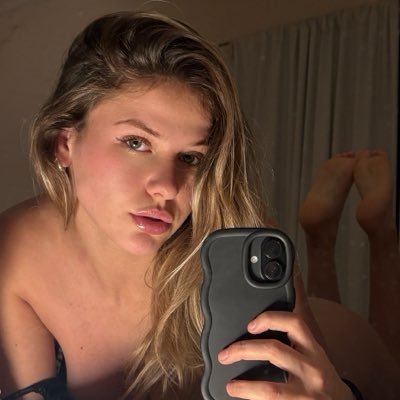 isabella's profile picture
