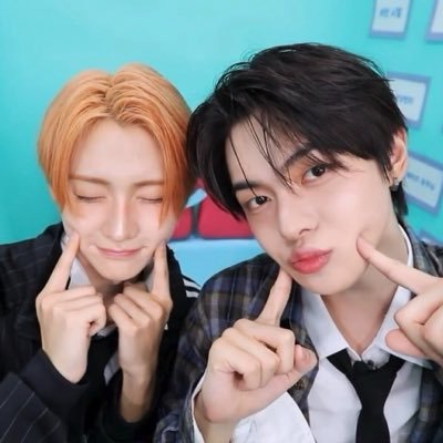 📁's profile picture