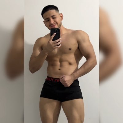 RemyBoyMuscle's profile picture