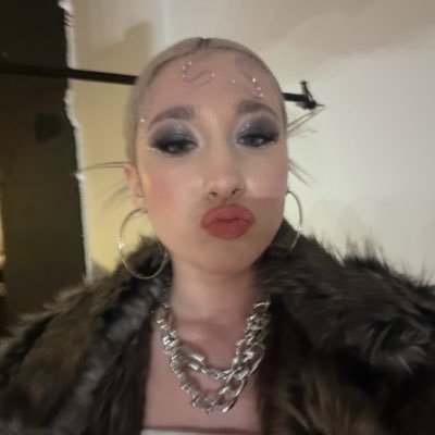 uniquesunllight's profile picture