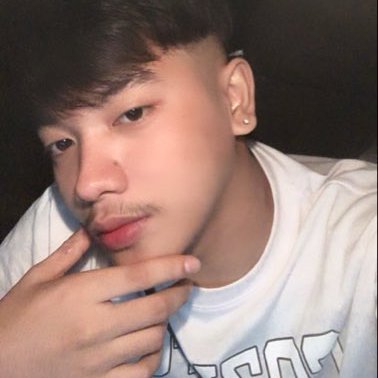 azy_yi43991's profile picture