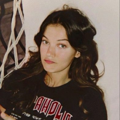 beck davis 🍓's profile picture