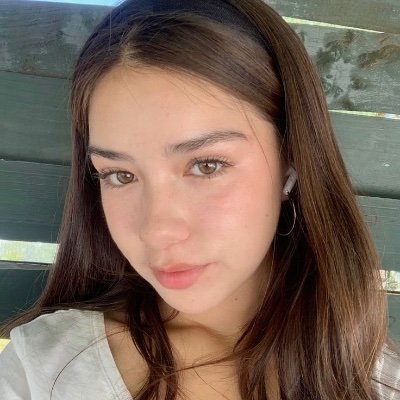 janika's profile picture