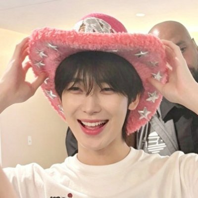 dollnooz's profile picture