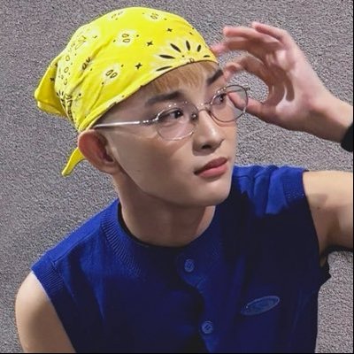 mark's profile picture