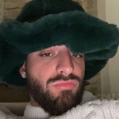 ܁'s profile picture