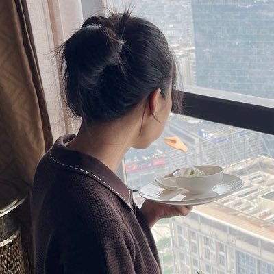 roiyimkongkhun's profile picture
