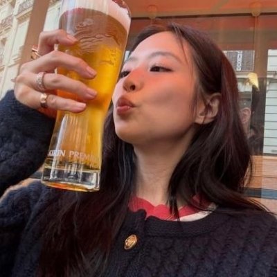 jenniethinker's profile picture