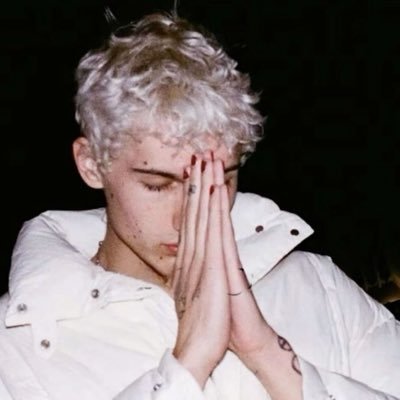 lickylickyl's profile picture