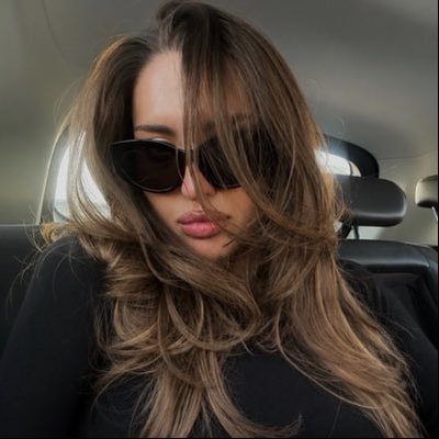 марта's profile picture