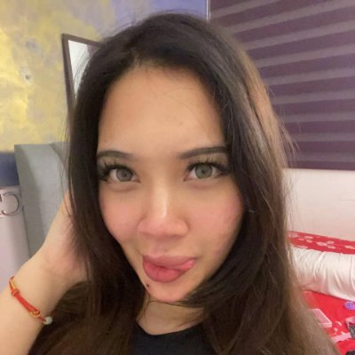 Nurcameliakhan's profile picture