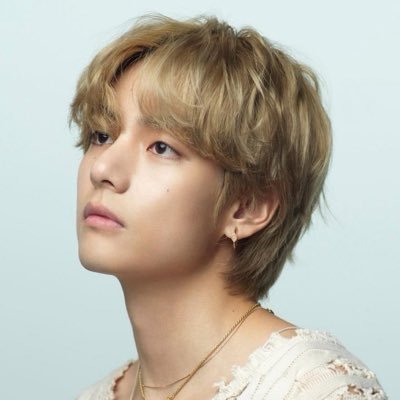 vale ៹ vai ver o bts's profile picture