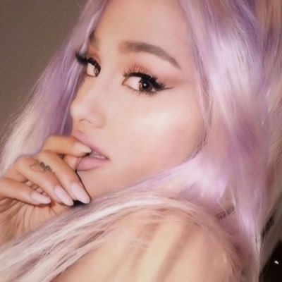 S0NH0B0M's profile picture