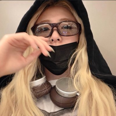 m ✧'s profile picture