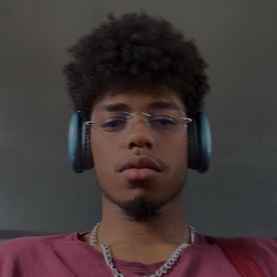 MALIK 🪞's profile picture