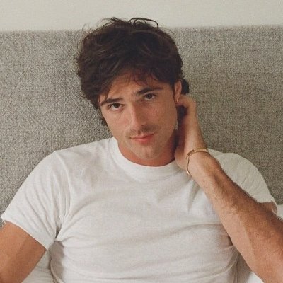 fabowlnest's profile picture