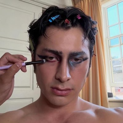 f🥟 s1nner's profile picture