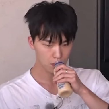 zzang_yo's profile picture
