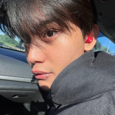 pyo's profile picture