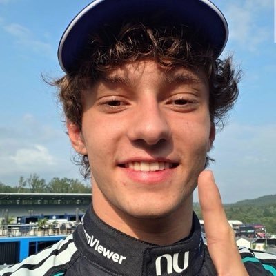 Andrea • brand new day era ❶'s profile picture