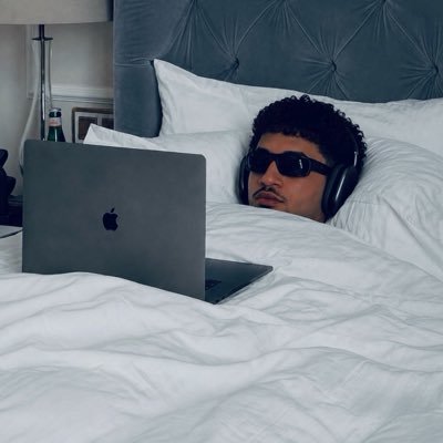 Trav✘'s profile picture
