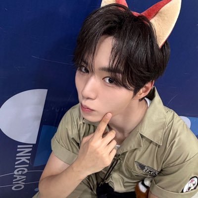 abin.'s profile picture