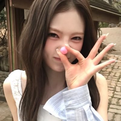 ree's profile picture