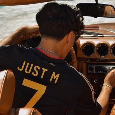 JUST M's profile picture