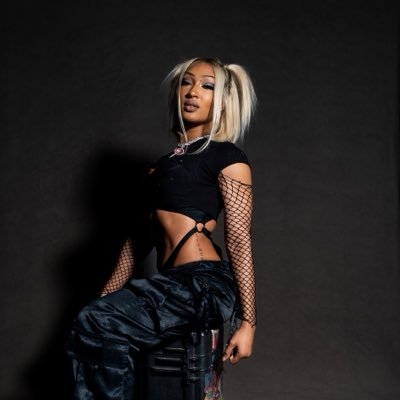itsmarasade's profile picture