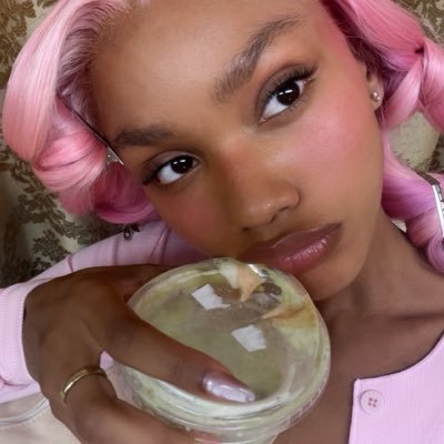 mymagicwrld's profile picture
