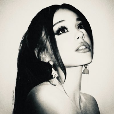 celebsnapz's profile picture