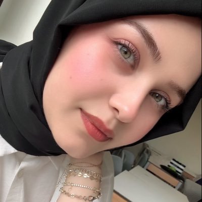 𝙢𝙚𝙡𝙞𝙠𝙚 𐙚⋆˚ ༘'s profile picture